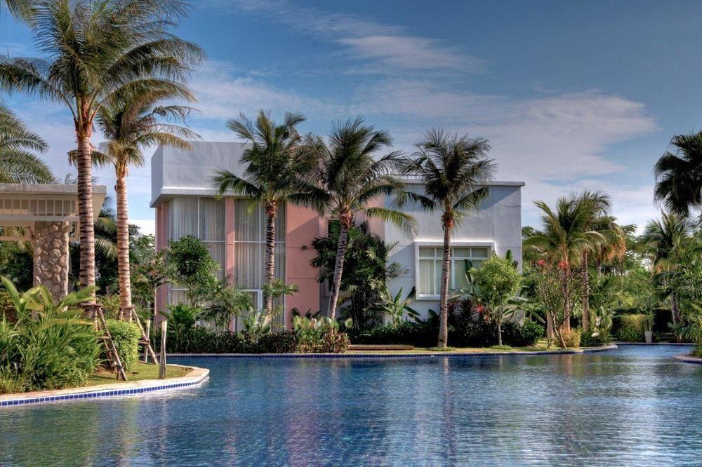 Blue Lagoon Resort Hua Hin Cha-Am Exterior photo